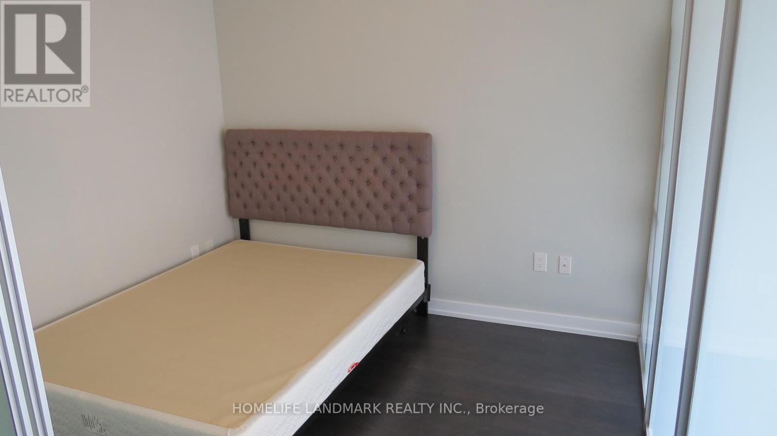 1602 - 426 UNIVERSITY AVENUE, Toronto (Kensington-Chinatown) — photo 9