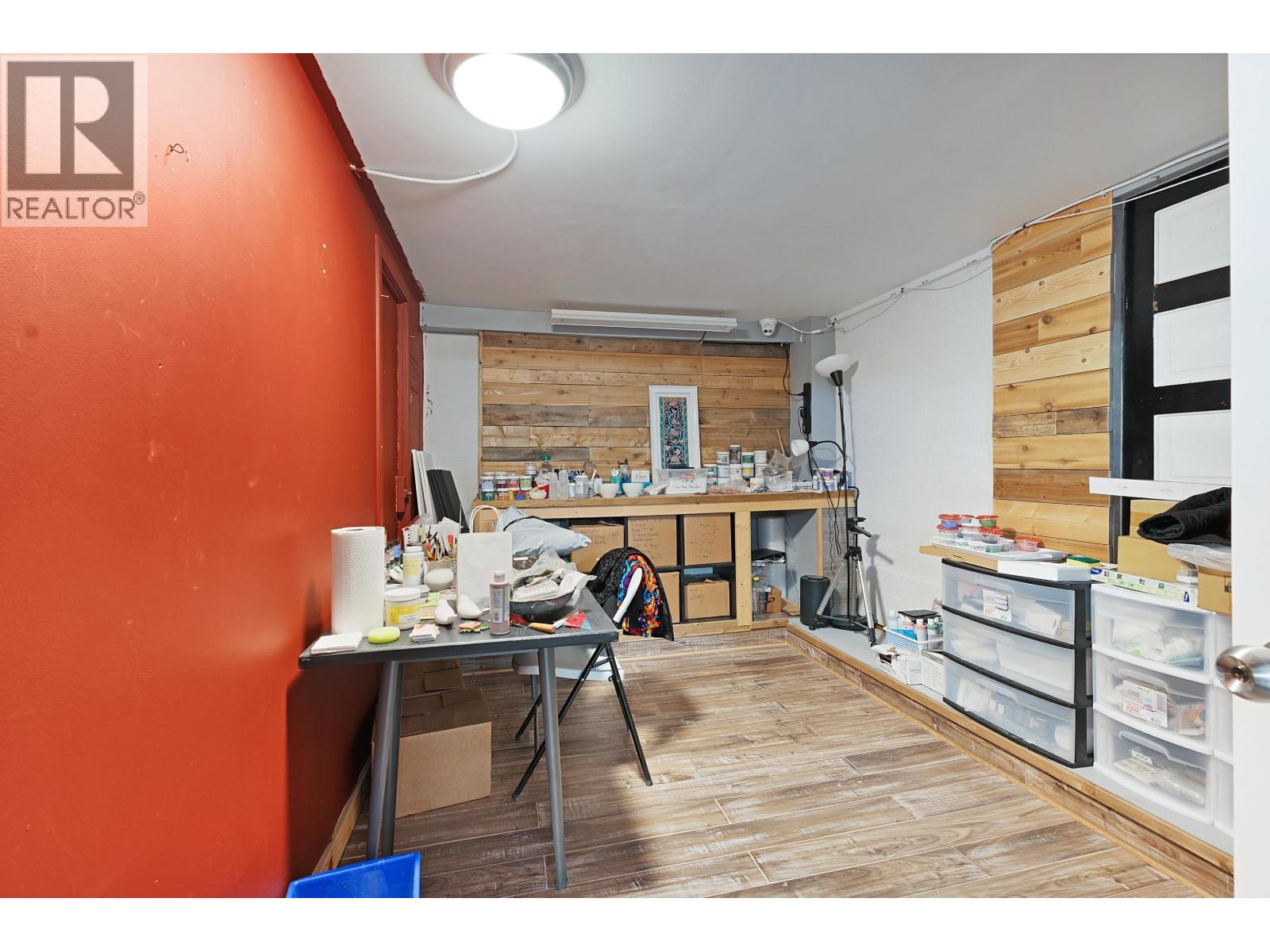665 COLUMBIA STREET, New Westminster - Image 1