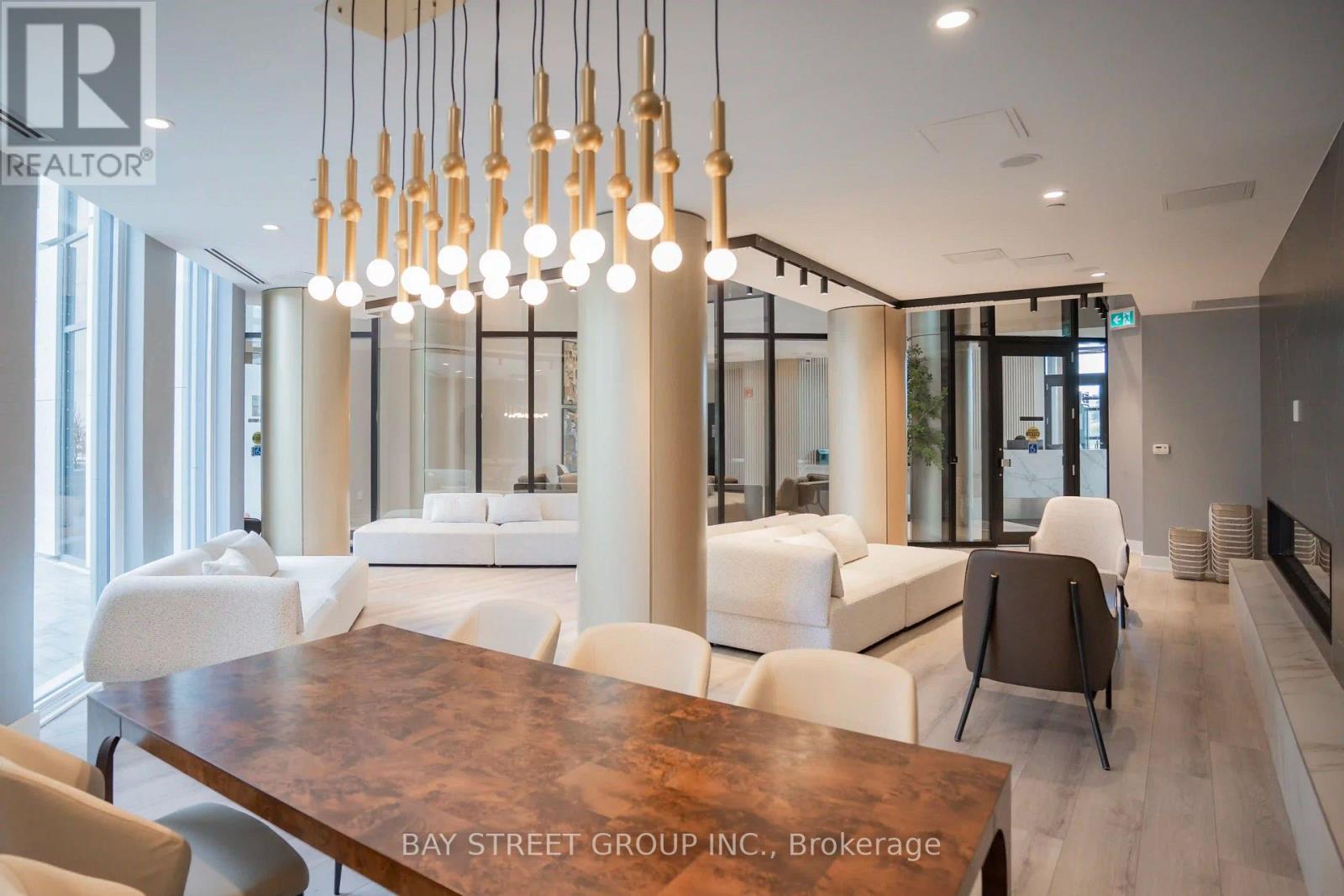 145 - 1005 DUNDAS STREET E, Oakville (JM Joshua Meadows) — photo 3