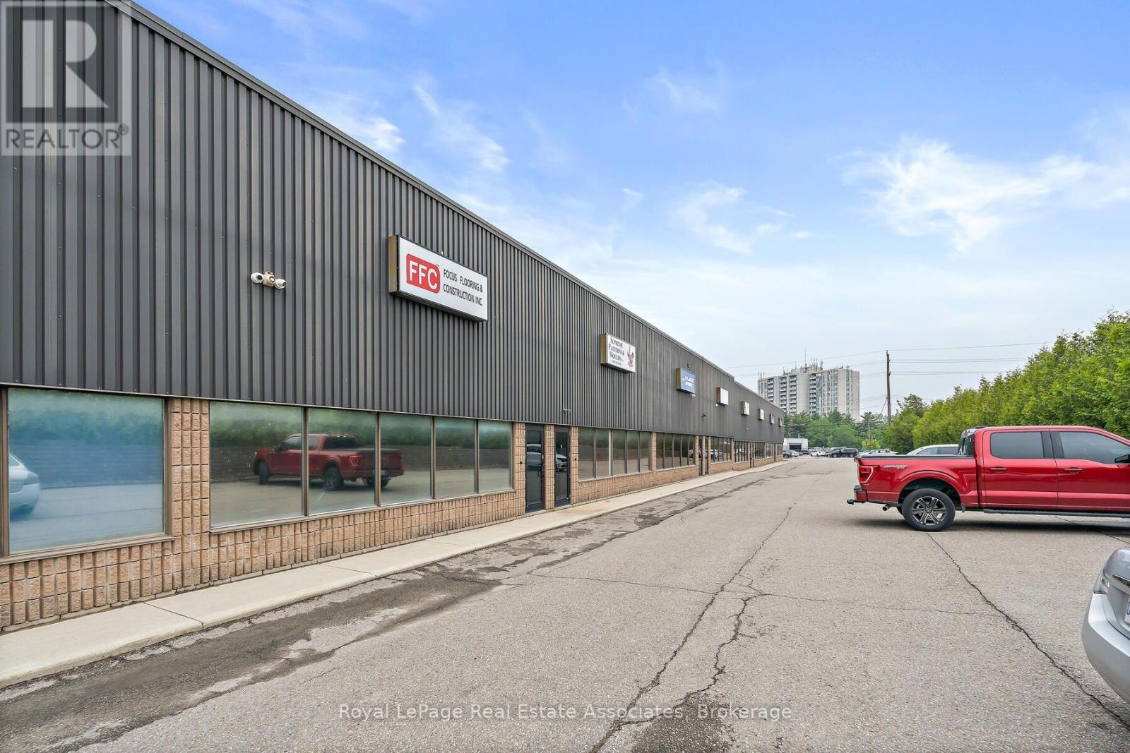 8 - 150 ARMSTRONG AVENUE, Halton Hills (Georgetown) — photo 3