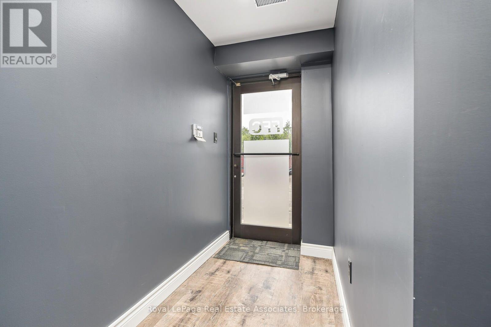 8 - 150 ARMSTRONG AVENUE, Halton Hills (Georgetown) — photo 7