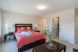 273 Bonaventure Drive W, Winnipeg, MB R3X0N8 Photo 15