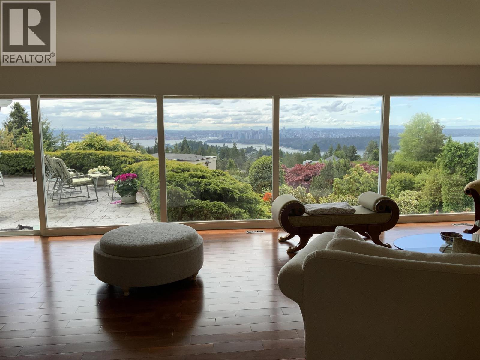 1263 CHARTWELL PLACE, West Vancouver - Image 1