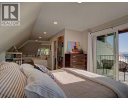 8327 Redrooffs Road, Sechelt, BC V7Z1E4 Photo 25