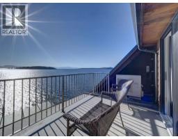8327 Redrooffs Road, Sechelt, BC V7Z1E4 Photo 26