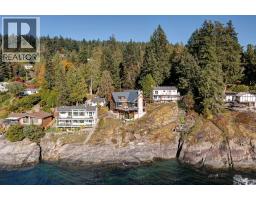 8327 Redrooffs Road, Sechelt, BC V7Z1E4 Photo 34