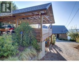 8327 Redrooffs Road, Sechelt, BC V7Z1E4 Photo 38