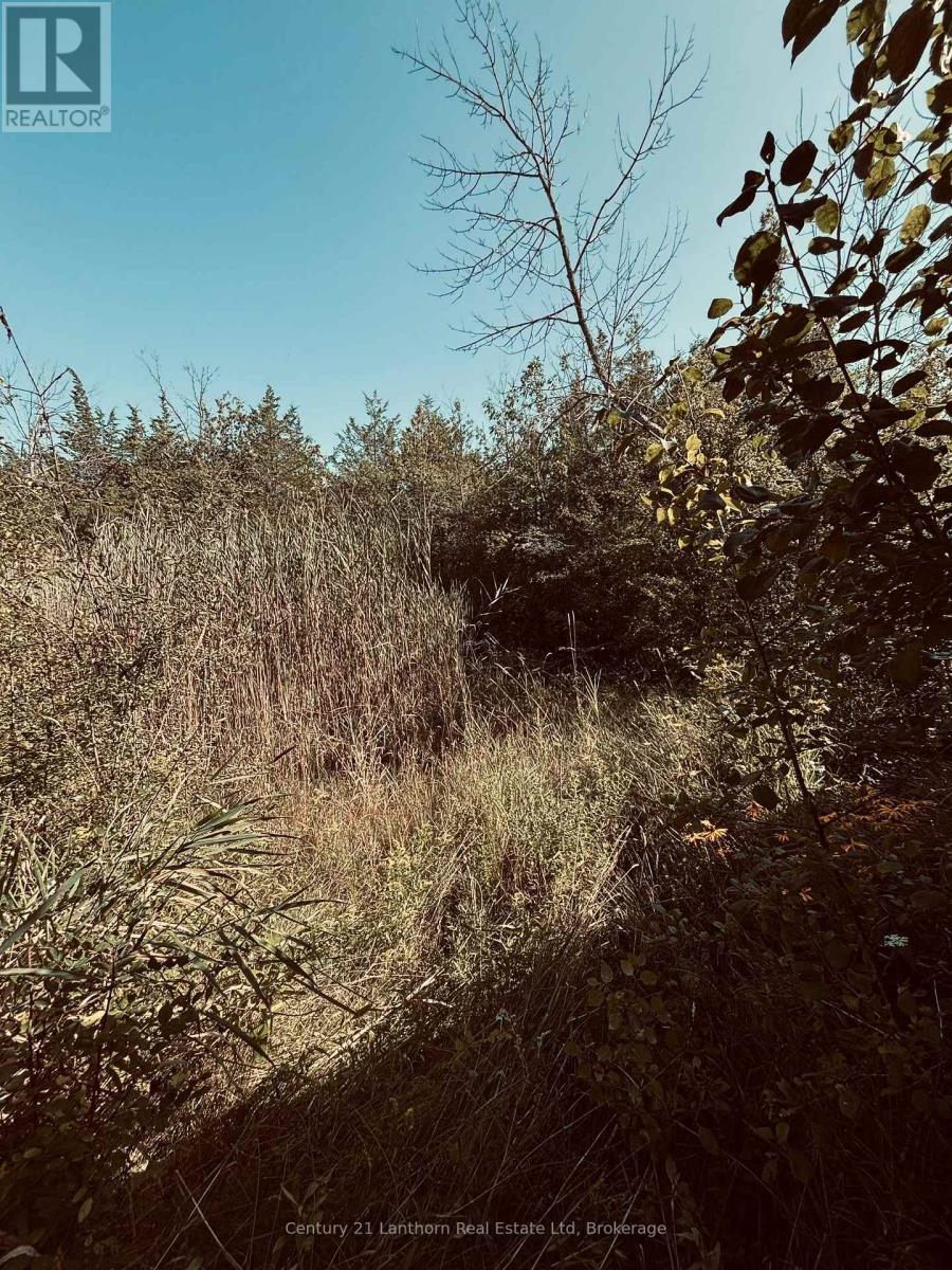Hill Top Road, Prince Edward County, ON photo 13
