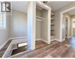 4220 7 Avenue, Edson, AB T7E1A6 Photo 32