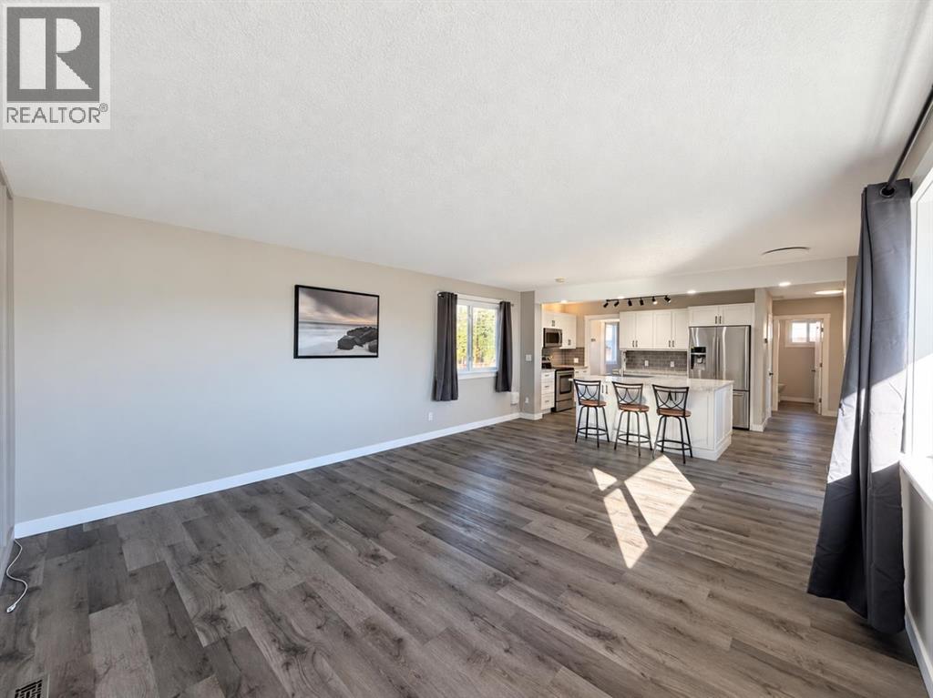 4220 7 Avenue, Edson — photo 19