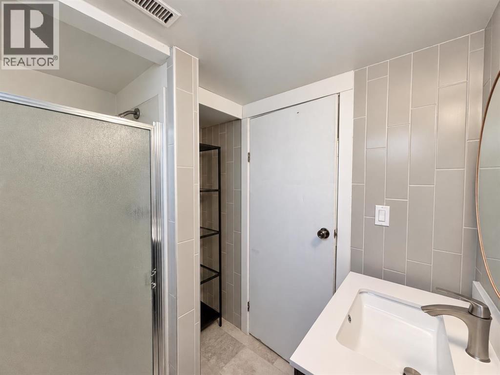 4220 7 Avenue, Edson — photo 35