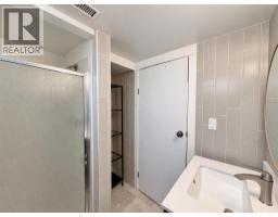 4220 7 Avenue, Edson, AB T7E1A6 Photo 35