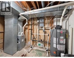 4220 7 Avenue, Edson, AB T7E1A6 Photo 45