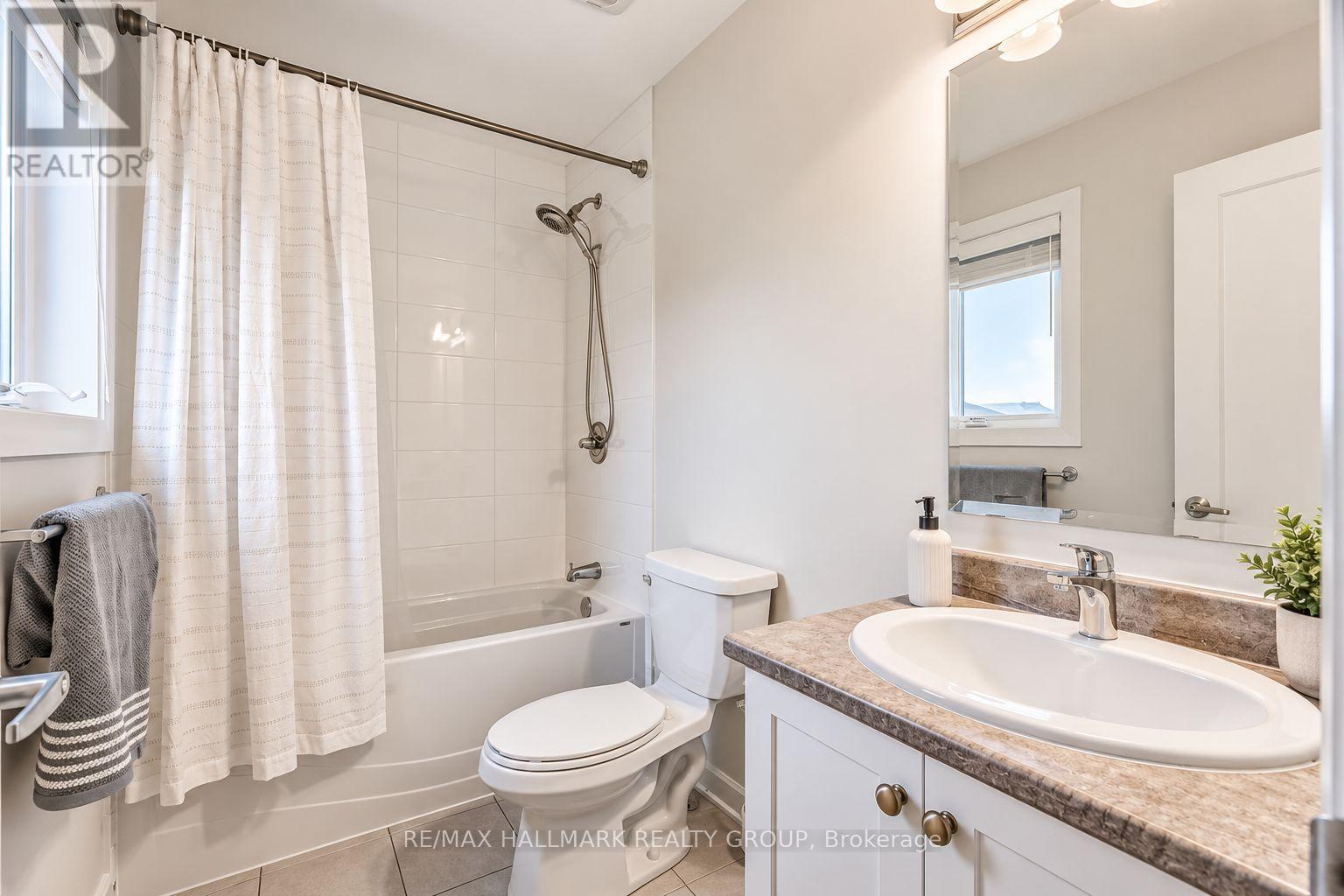 Condos for Sale in Ottawa – 709 COAST CIRCLE, Ottawa – By Peter Sagos - Image 28