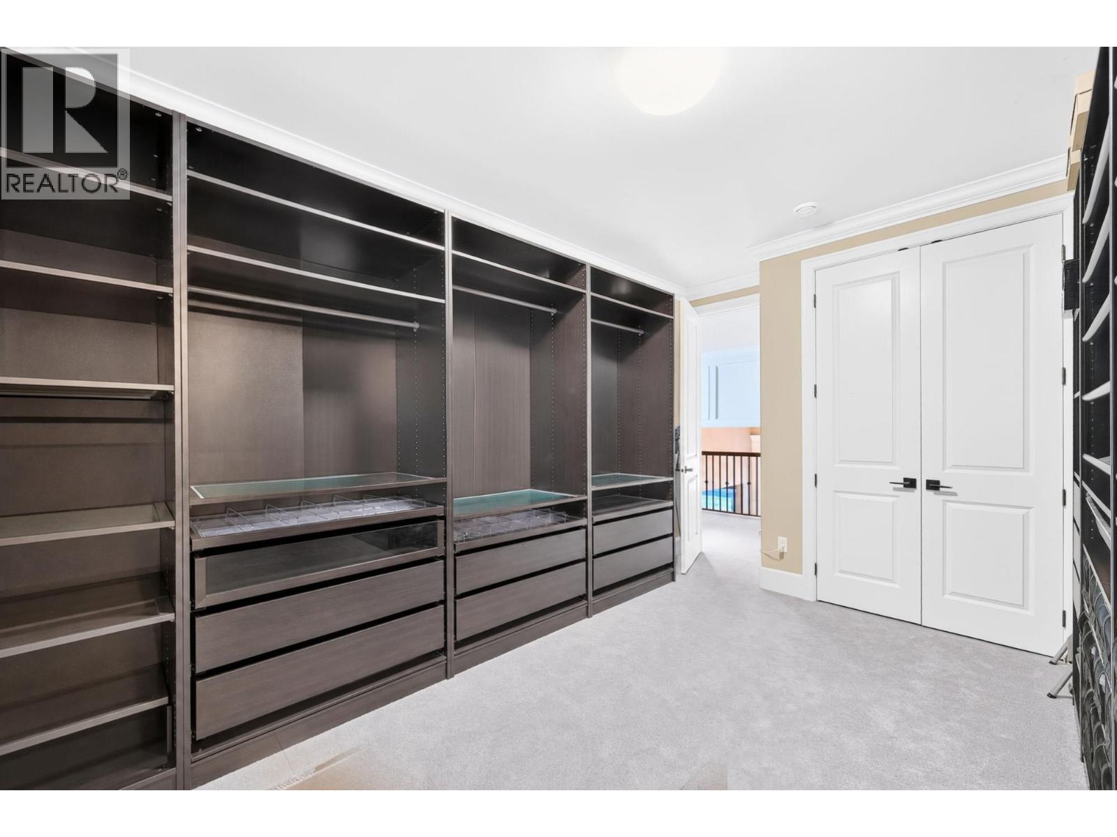9491 GLENBROOK Drive, Richmond