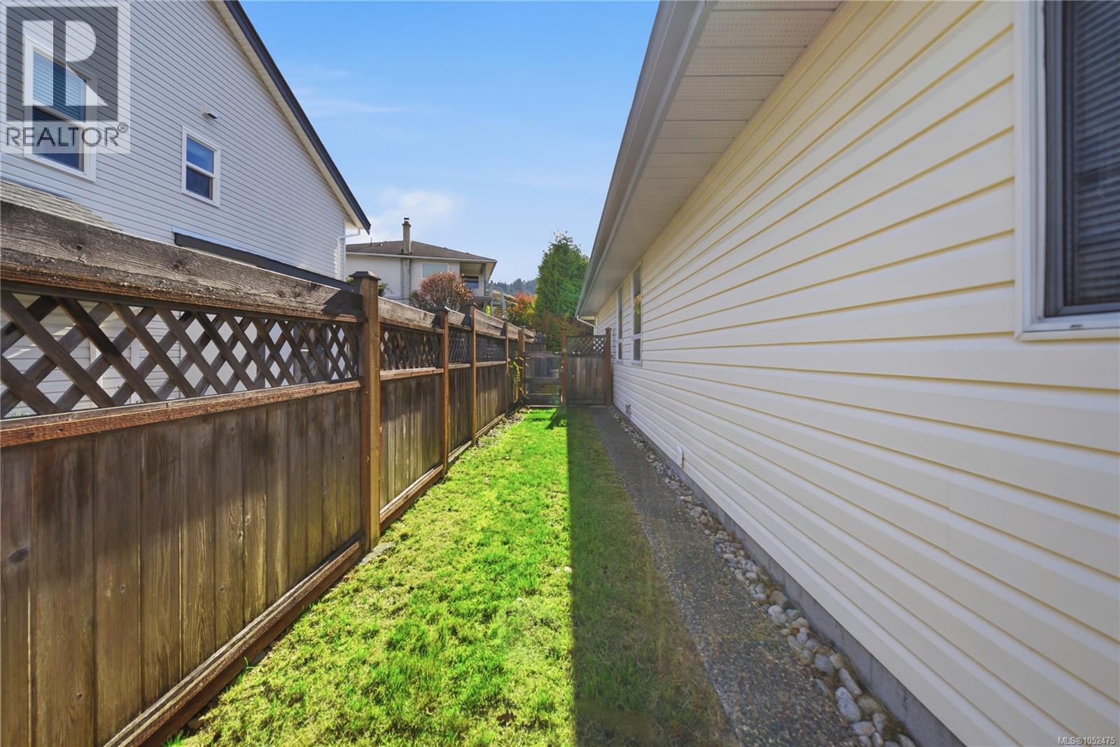 5185 Coach House Dr, Nanaimo - Image 1