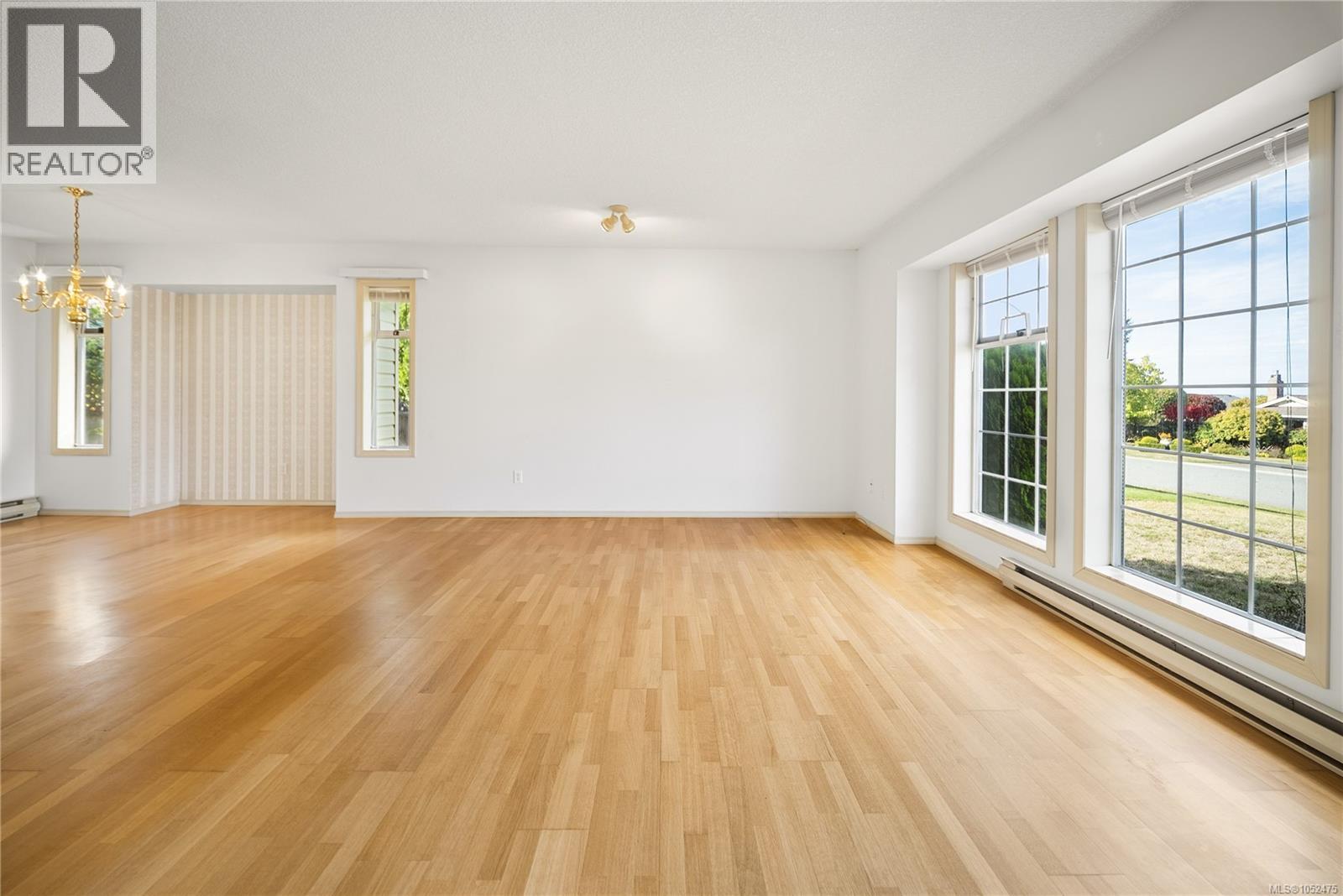 5185 Coach House Dr, Nanaimo - Image 1