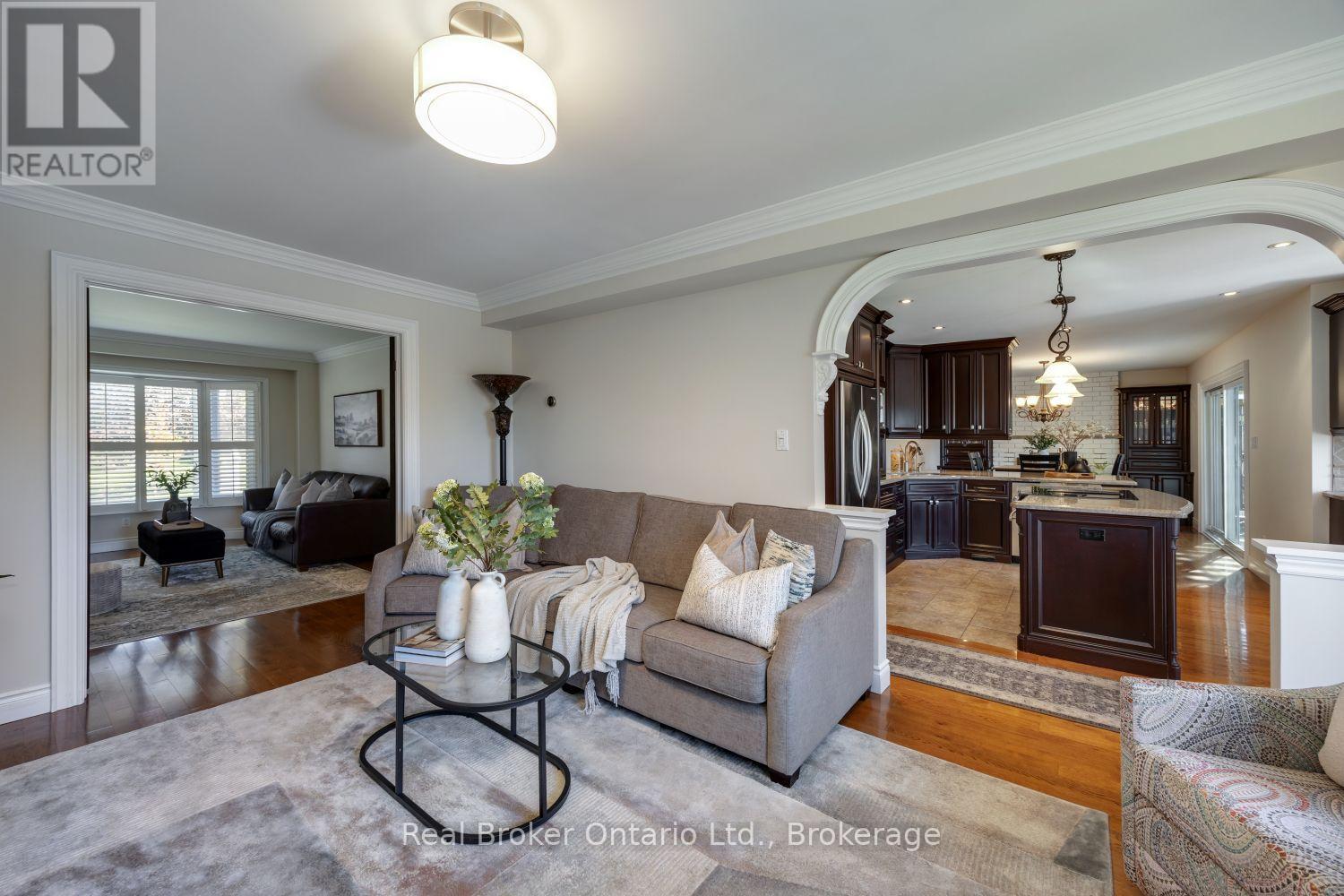 550 CRIMSON COURT - 12