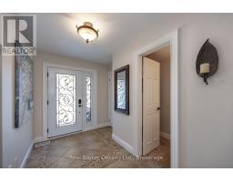 Bedroom 3 - 550 Crimson Court, Oshawa, ON L1J8E1 Photo 7