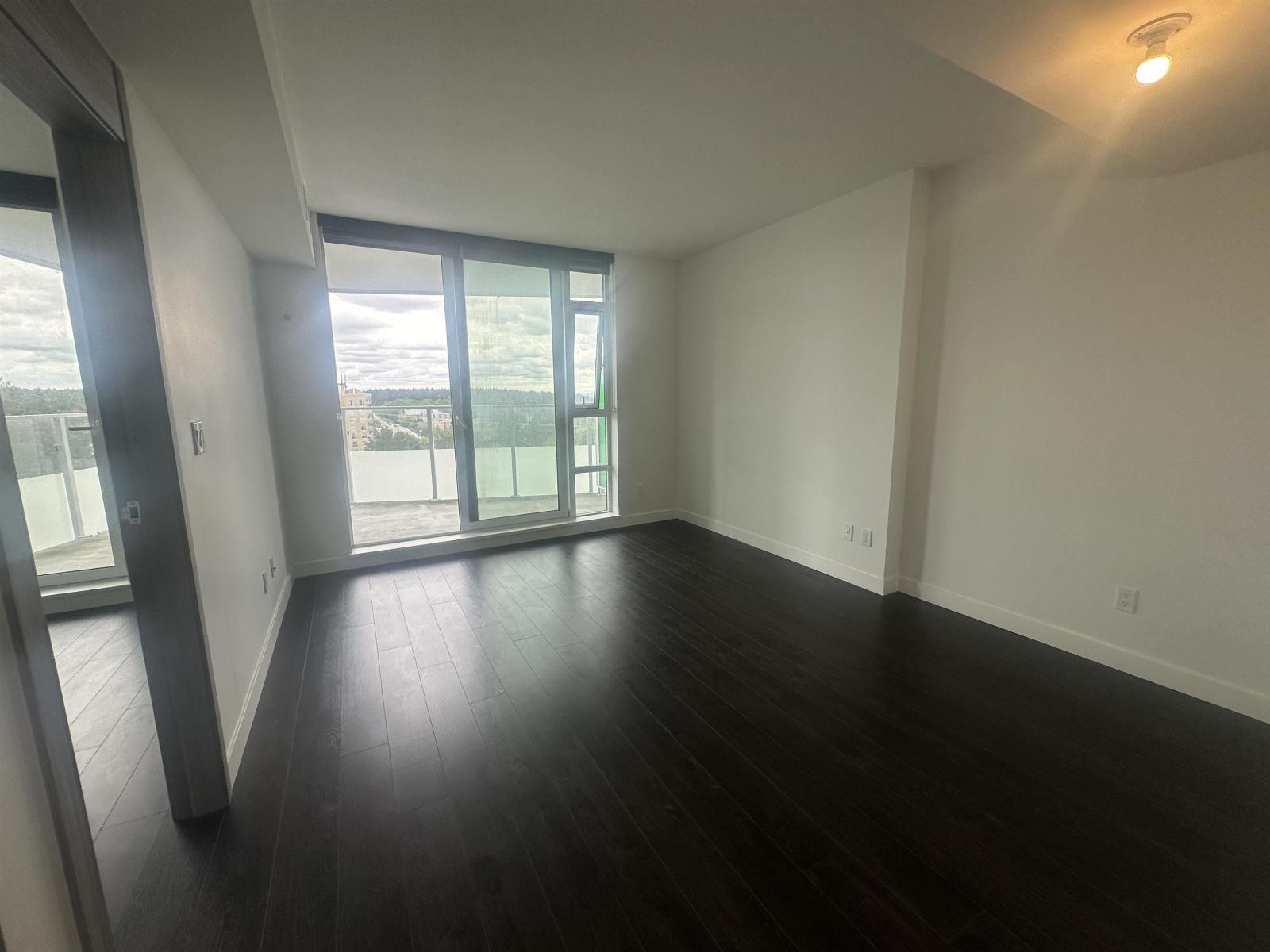 1308 9887 WHALLEY BOULEVARD, Surrey - Image 1