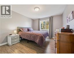 7 Kroeger Crescent, Cambridge, ON N3C4J7 Photo 17