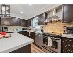 3pc Ensuite bath - 7 Kroeger Crescent, Cambridge, ON N3C4J7 Photo 9