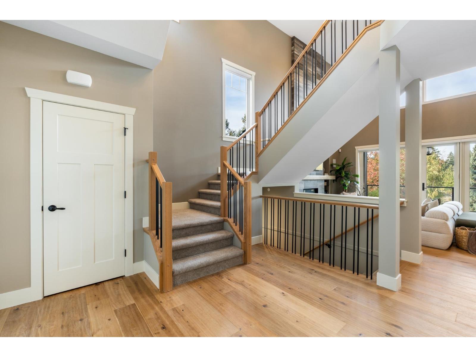 1 24455 61 AVENUE, Langley - Image 1