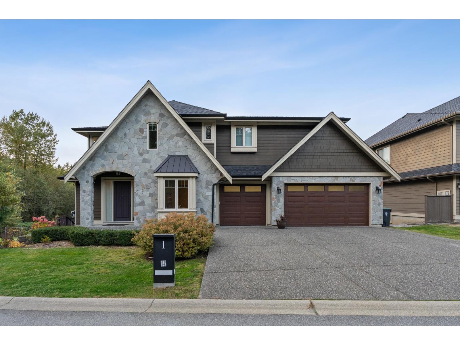 1 24455 61 AVENUE, Langley