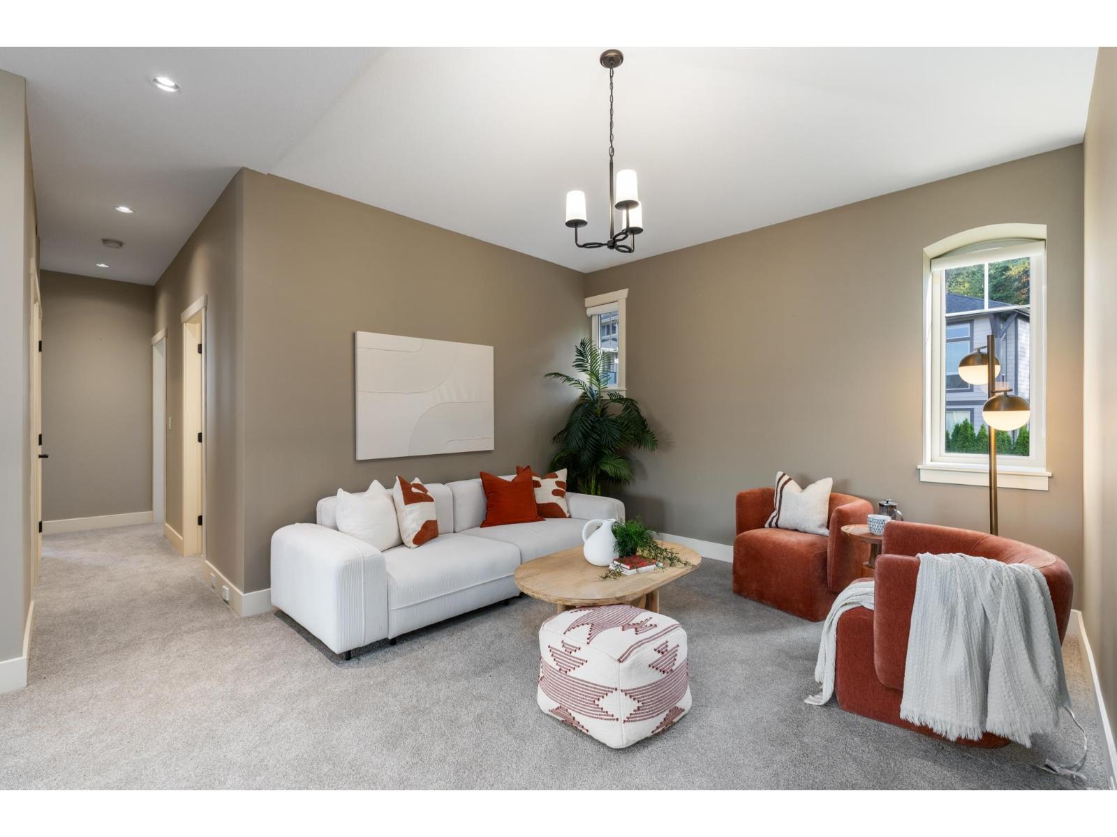 1 24455 61 AVENUE, Langley - Image 1