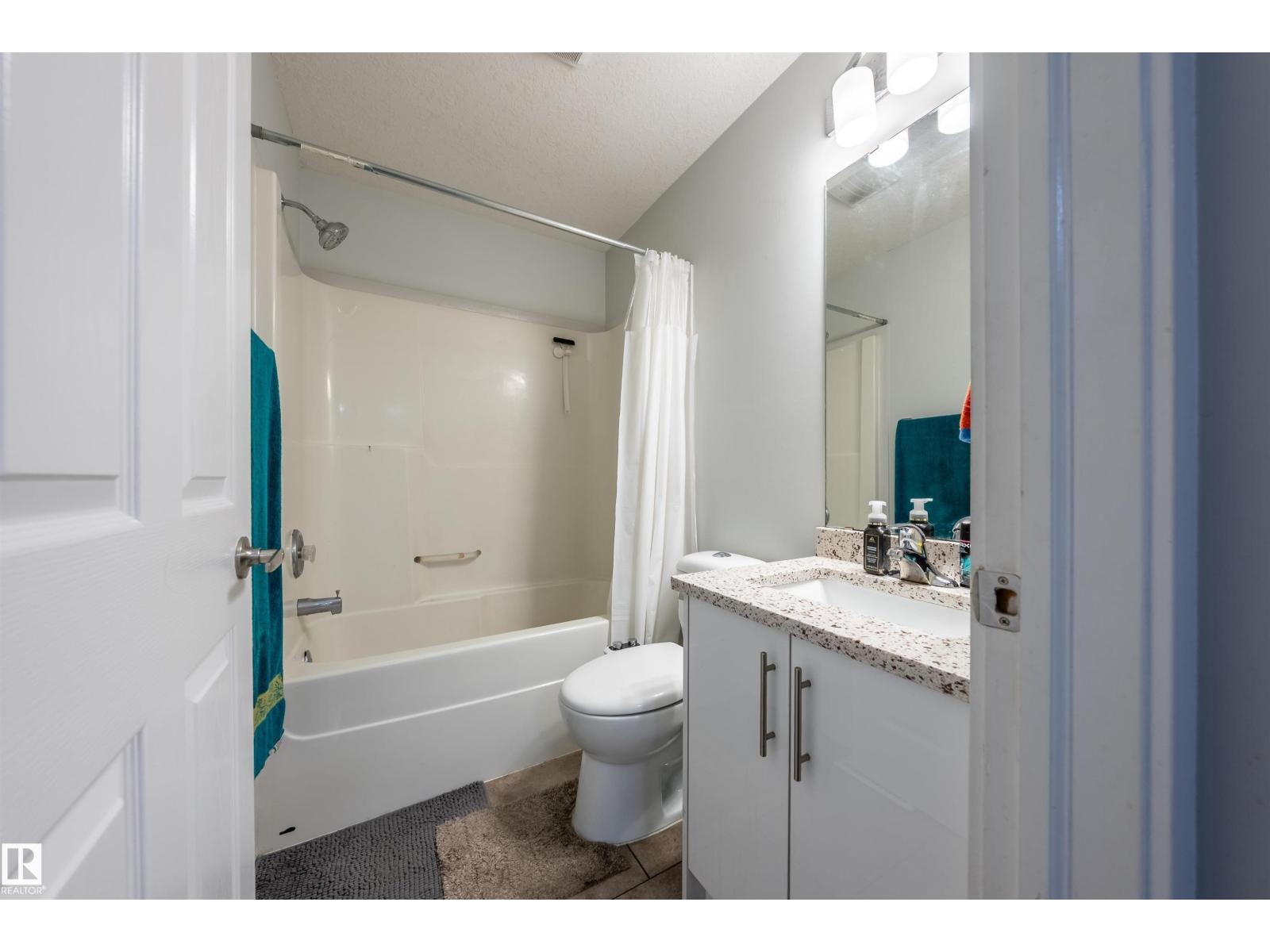 3312 27 ave NW, Edmonton — photo 12