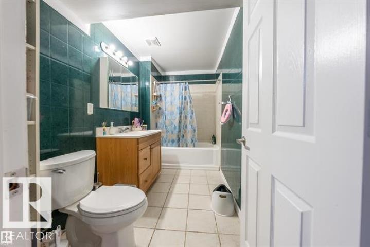 3312 27 ave NW, Edmonton — photo 26