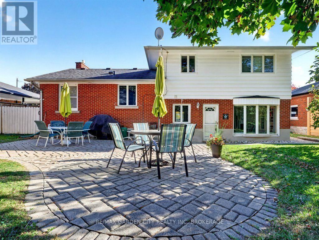 8 AGAR DRIVE, St. Catharines (Vine/Linwell) — photo 10