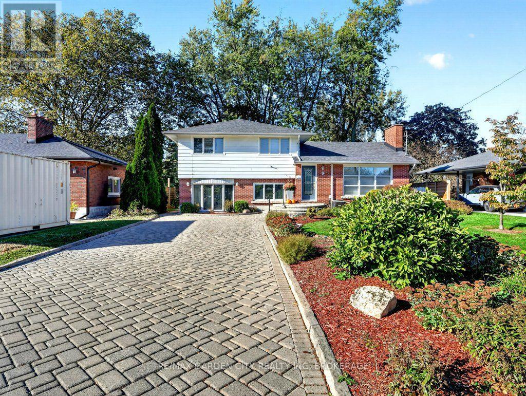 8 AGAR DRIVE, St. Catharines (Vine/Linwell) — photo 4