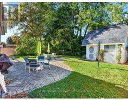 Family room - 8 Agar Drive, St  Catharines, ON L2M3K3 Photo 9