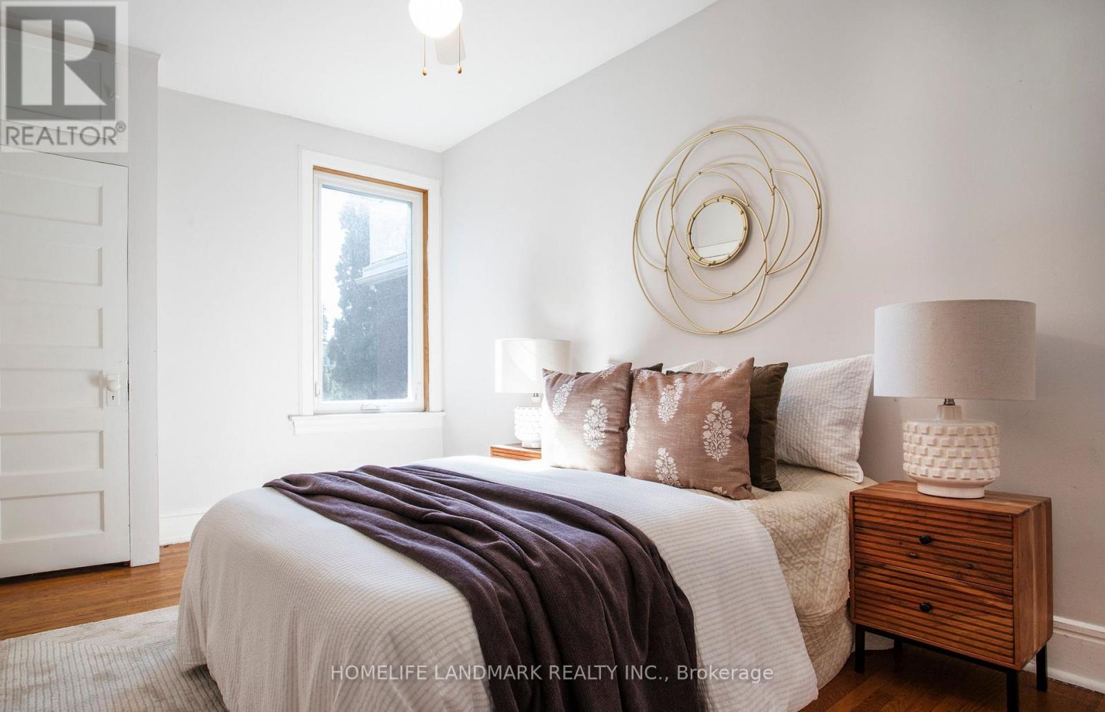 35 Dupont Street, Toronto, ON photo 23