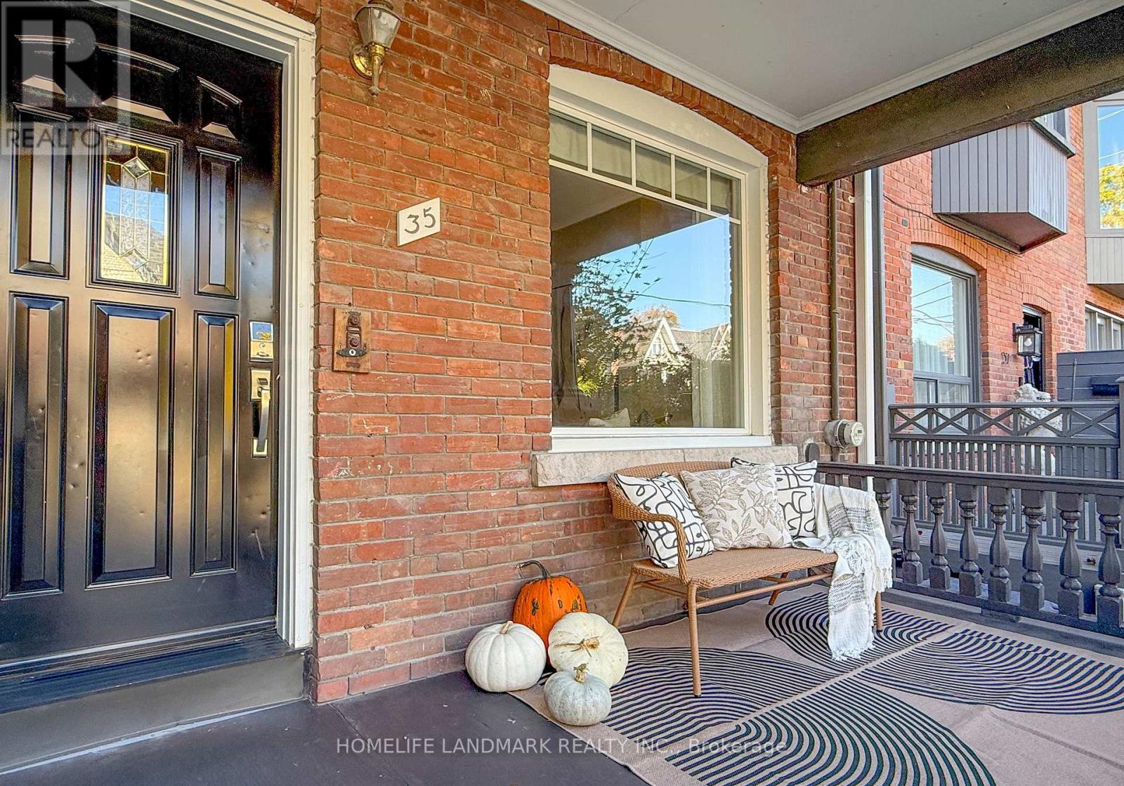 35 DUPONT STREET, Toronto (Annex) — photo 4