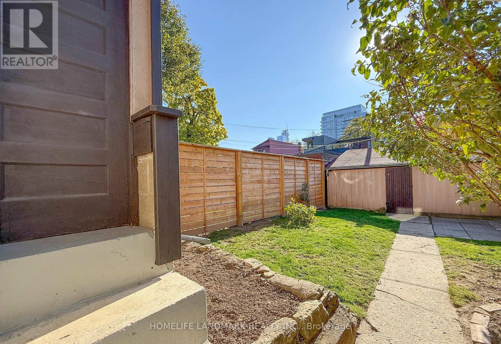 35 Dupont Street, Toronto, ON photo 48