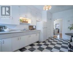 35 Dupont Street, Toronto, ON M5R1V3 Photo 15