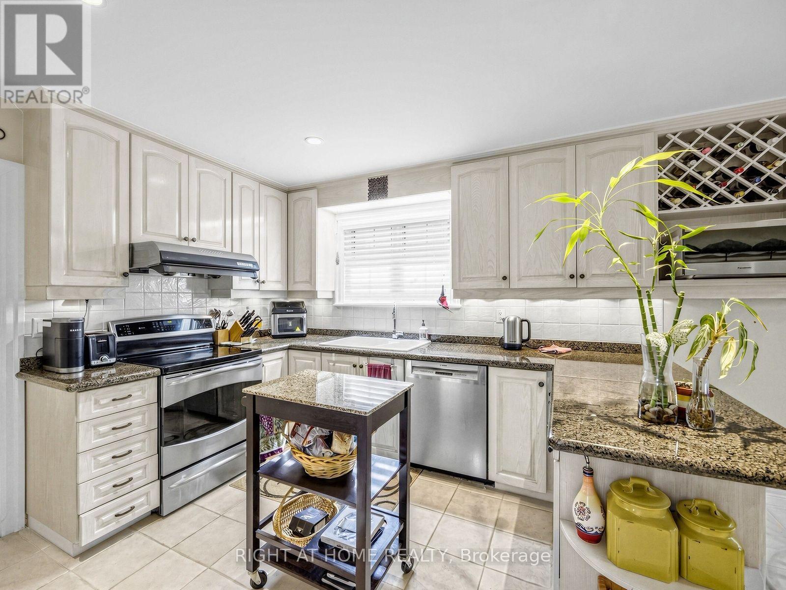 89 PAGE AVENUE, Toronto (Bayview Village) — photo 12