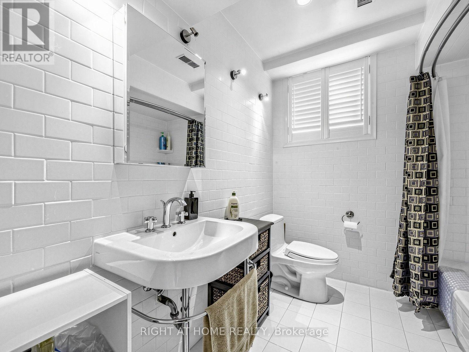 89 Page Avenue, Toronto, ON photo 26
