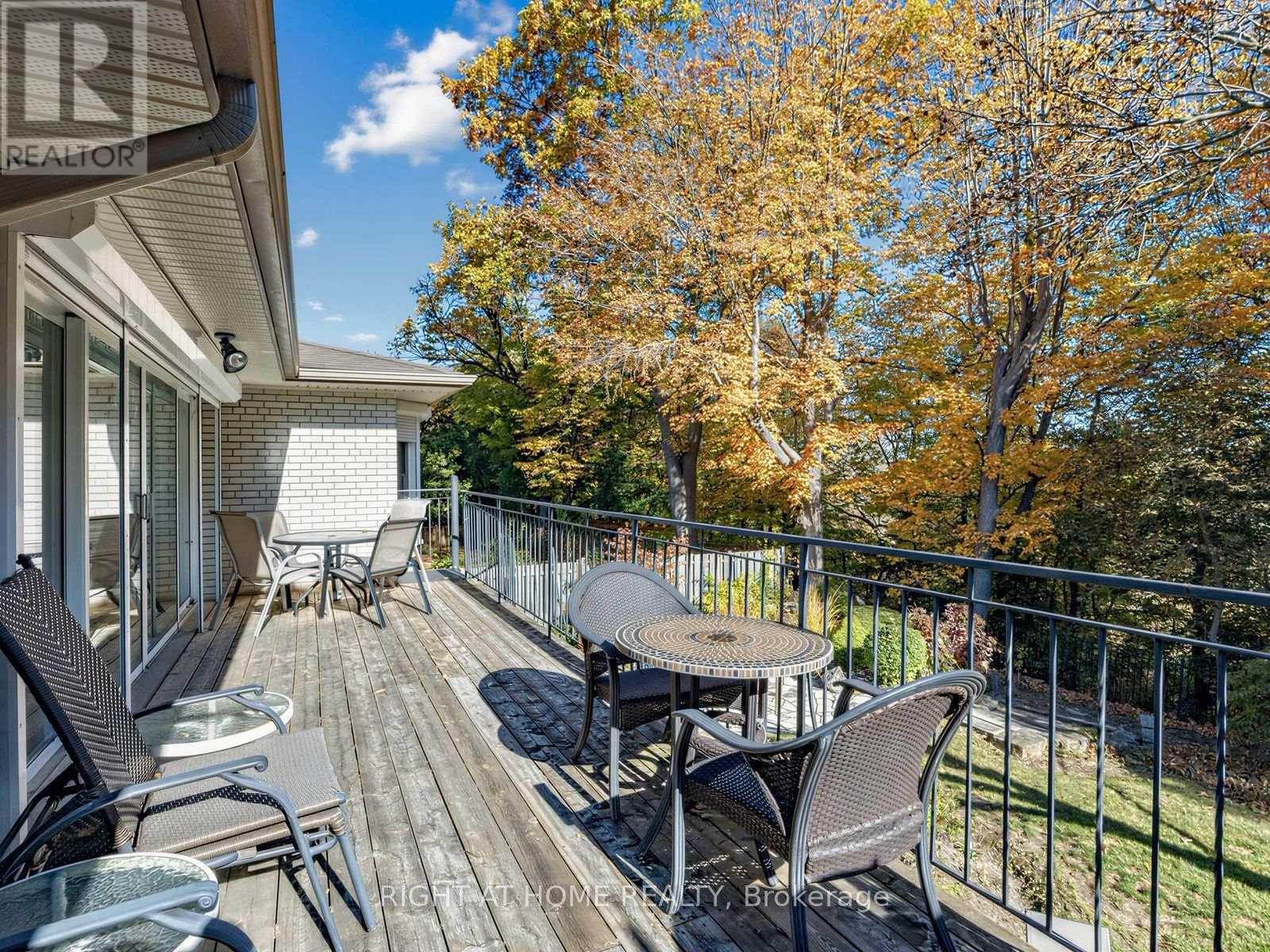 89 Page Avenue, Toronto, ON photo 27