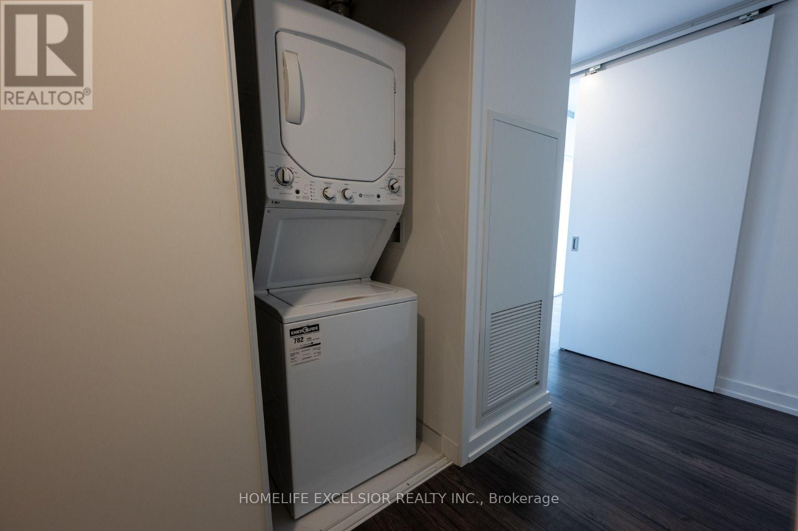 1410- 33 Helendale Avenue, Toronto, ON photo 16