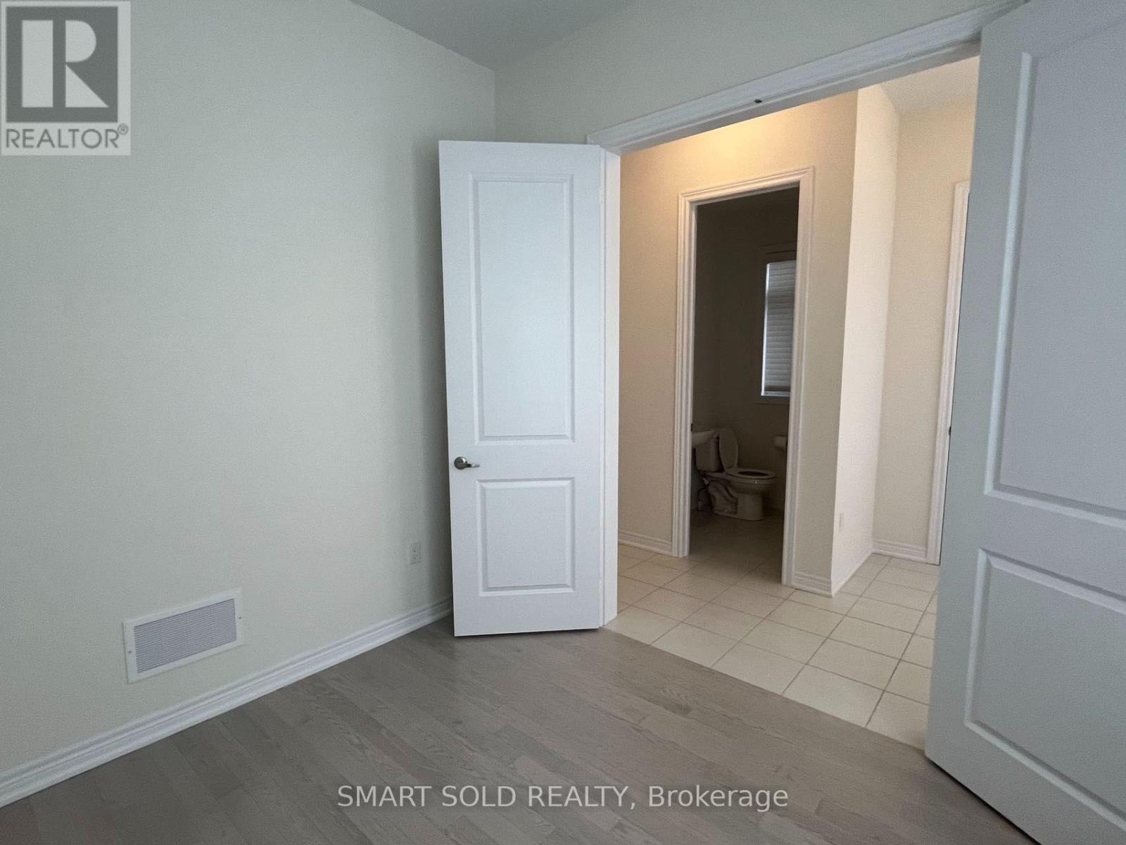 37 MINDANAO AVENUE, Markham (Victoria Manor-Jennings Gate) — photo 11
