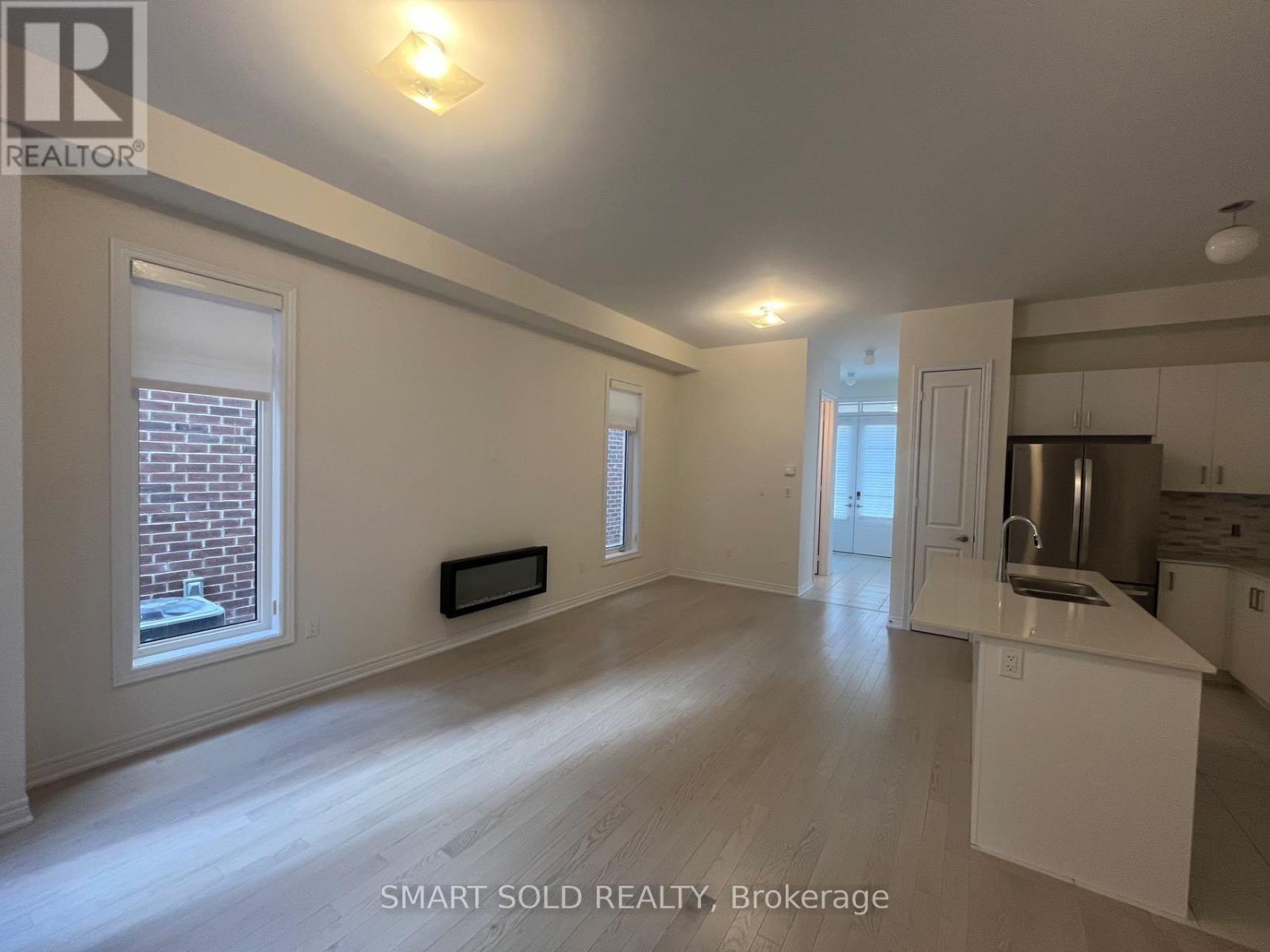 37 MINDANAO AVENUE, Markham (Victoria Manor-Jennings Gate) — photo 7