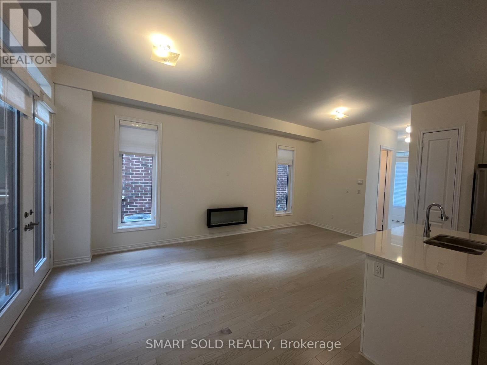 37 MINDANAO AVENUE, Markham (Victoria Manor-Jennings Gate) — photo 8