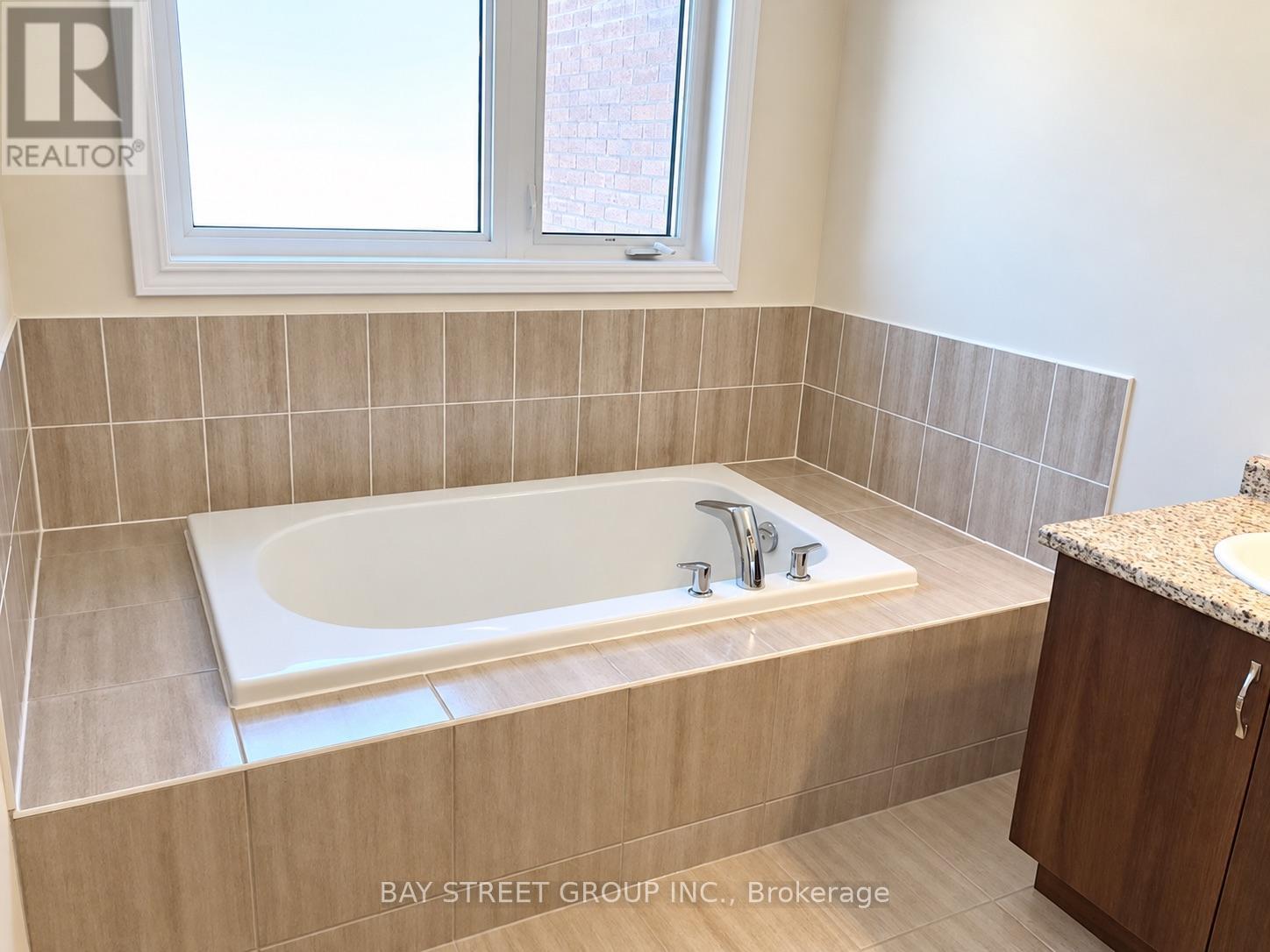 51 BADGEROW WAY, Aurora — photo 6