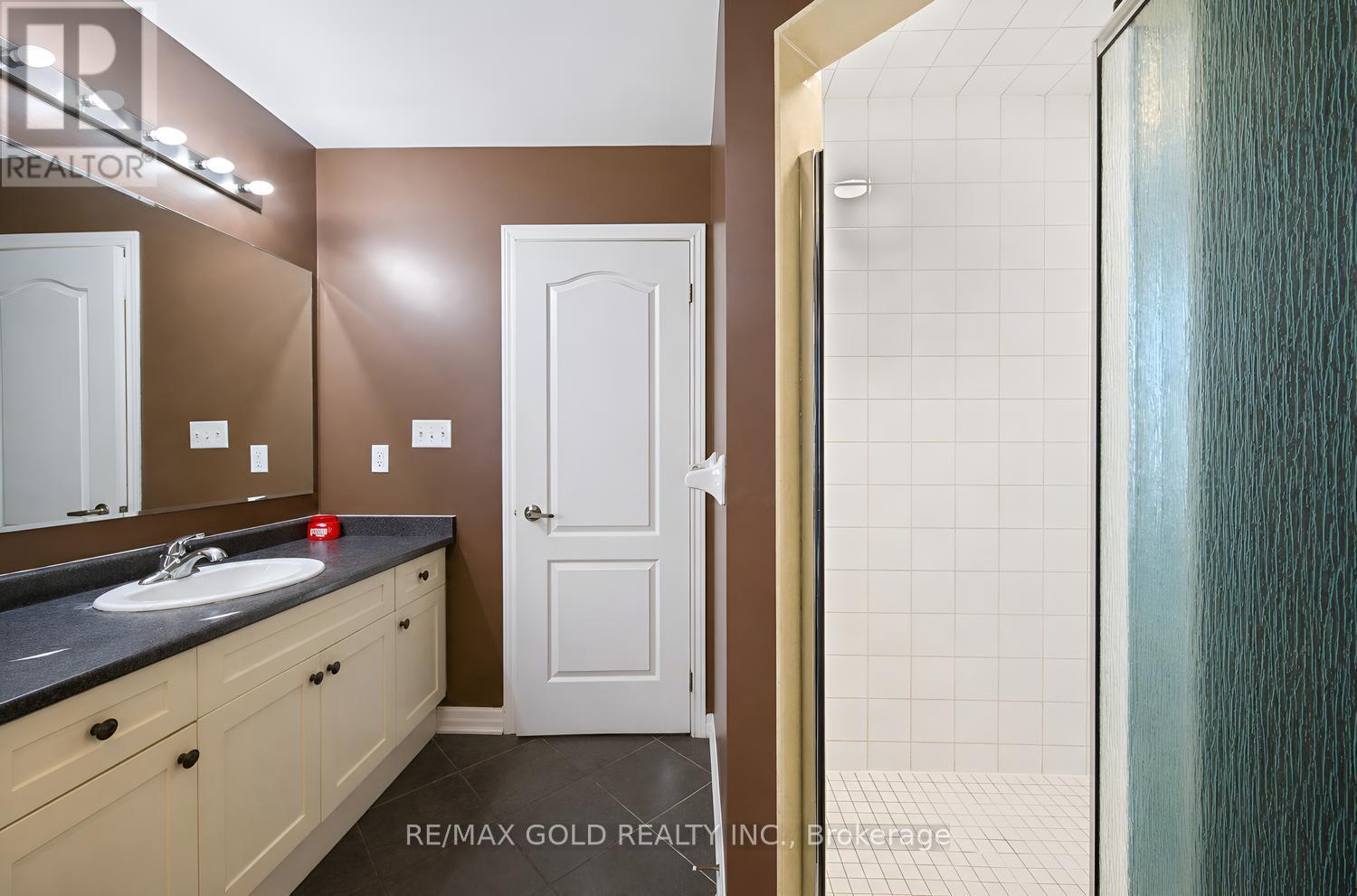 48 Bevington Road, Brampton, ON photo 30