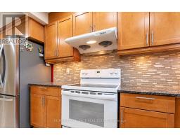 88 Fleetwood Crescent, Brampton, ON L6T2E5 Photo 9