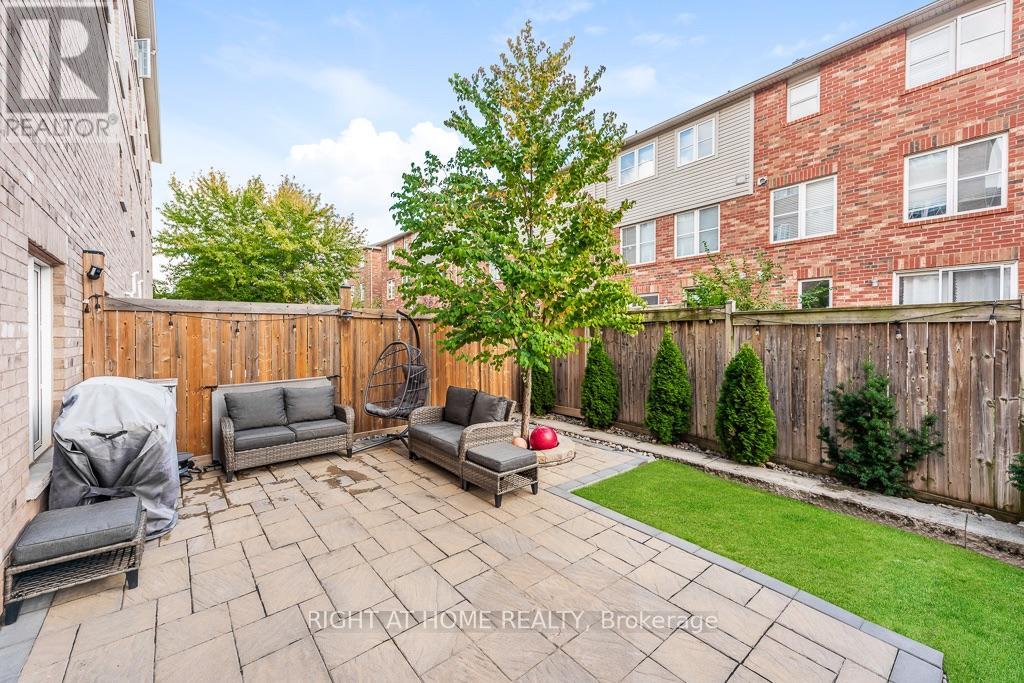 95- 2280 Baronwood Drive South, Oakville, ON photo 47