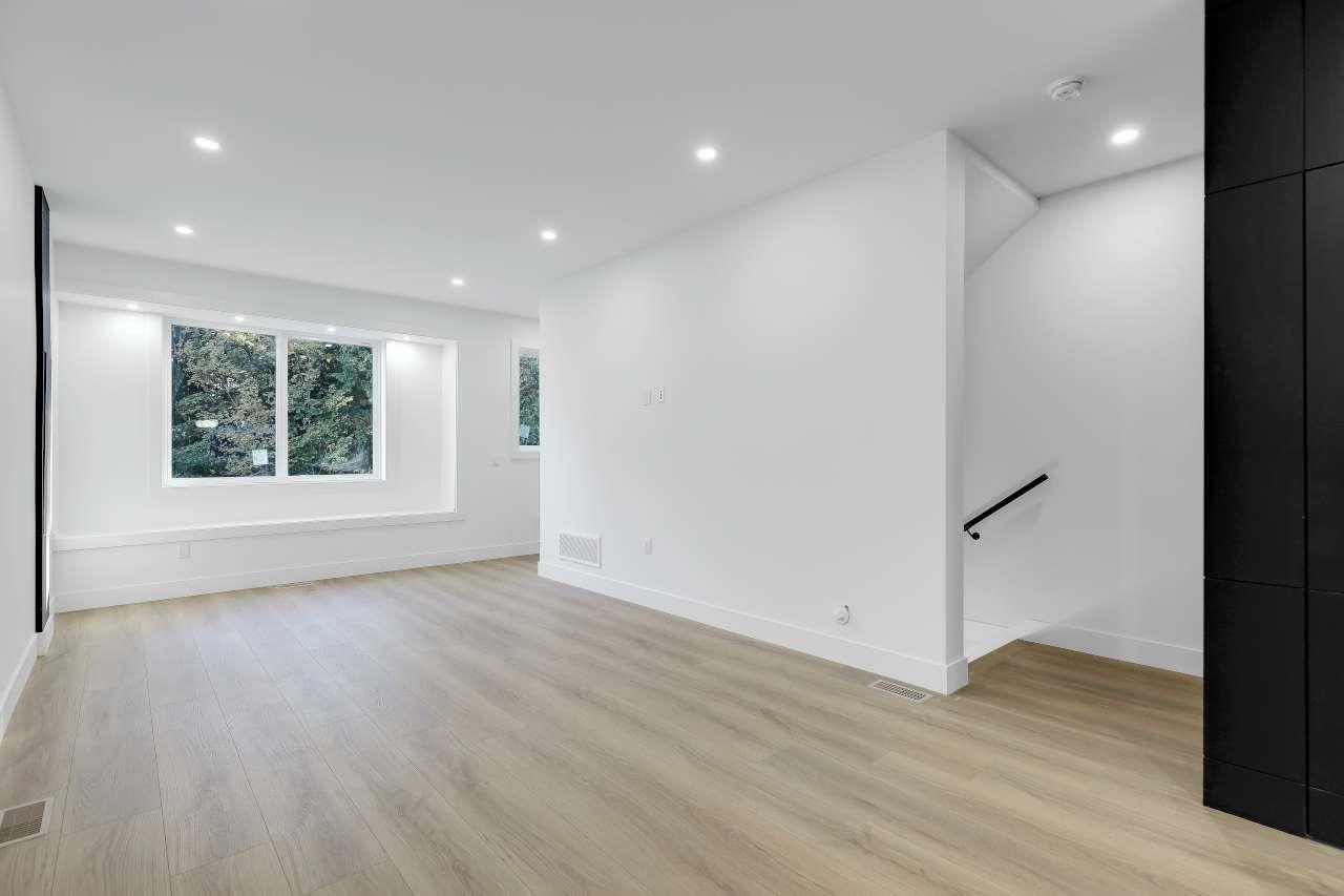 Photo of 102 14755 68A AVENUE 34